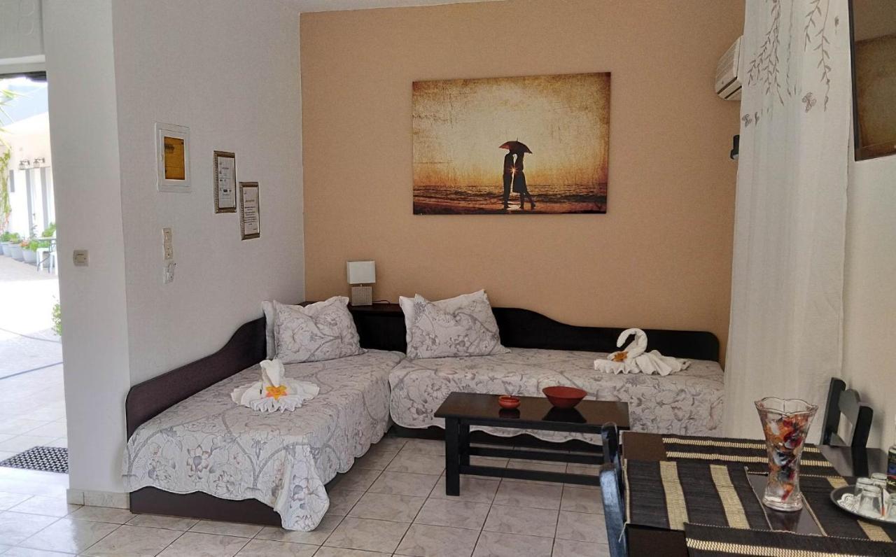 Golden Sun Apartments Rodhákinon Luaran gambar
