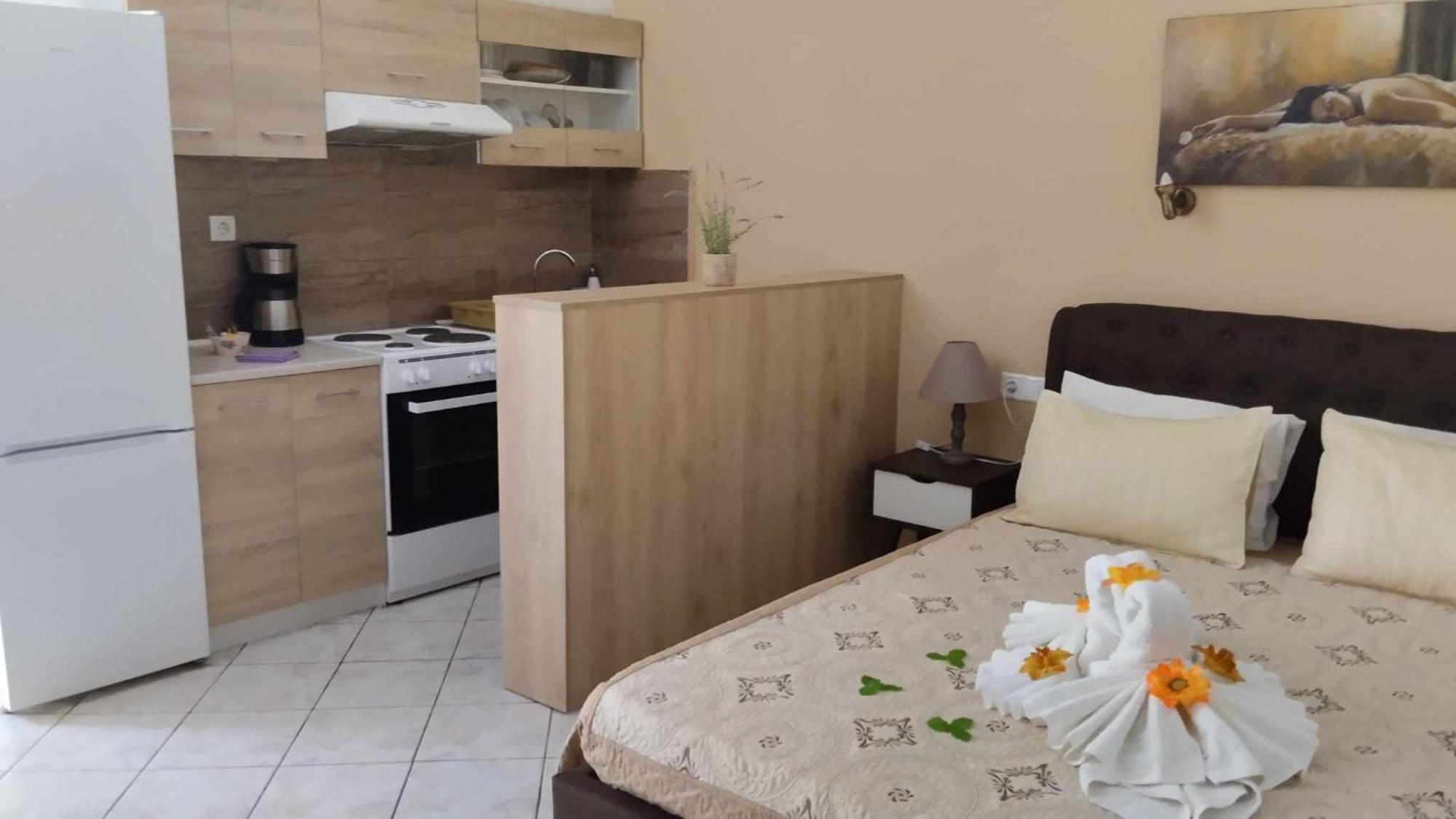 Golden Sun Apartments Rodhákinon Luaran gambar